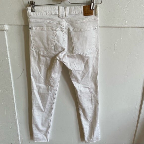 Mango Women’s White Skinny Jeans - Picture 2 of 6
